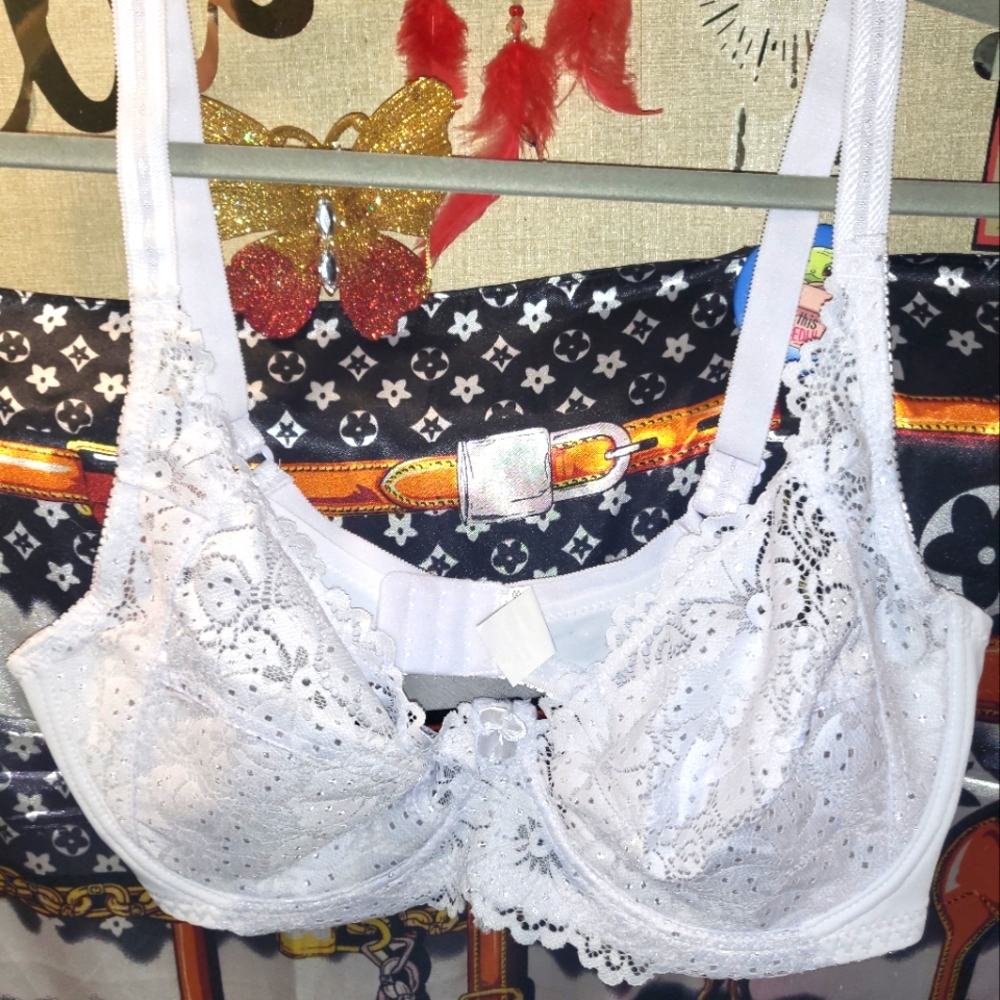 Julexy Ladie's Bra Size 40DD